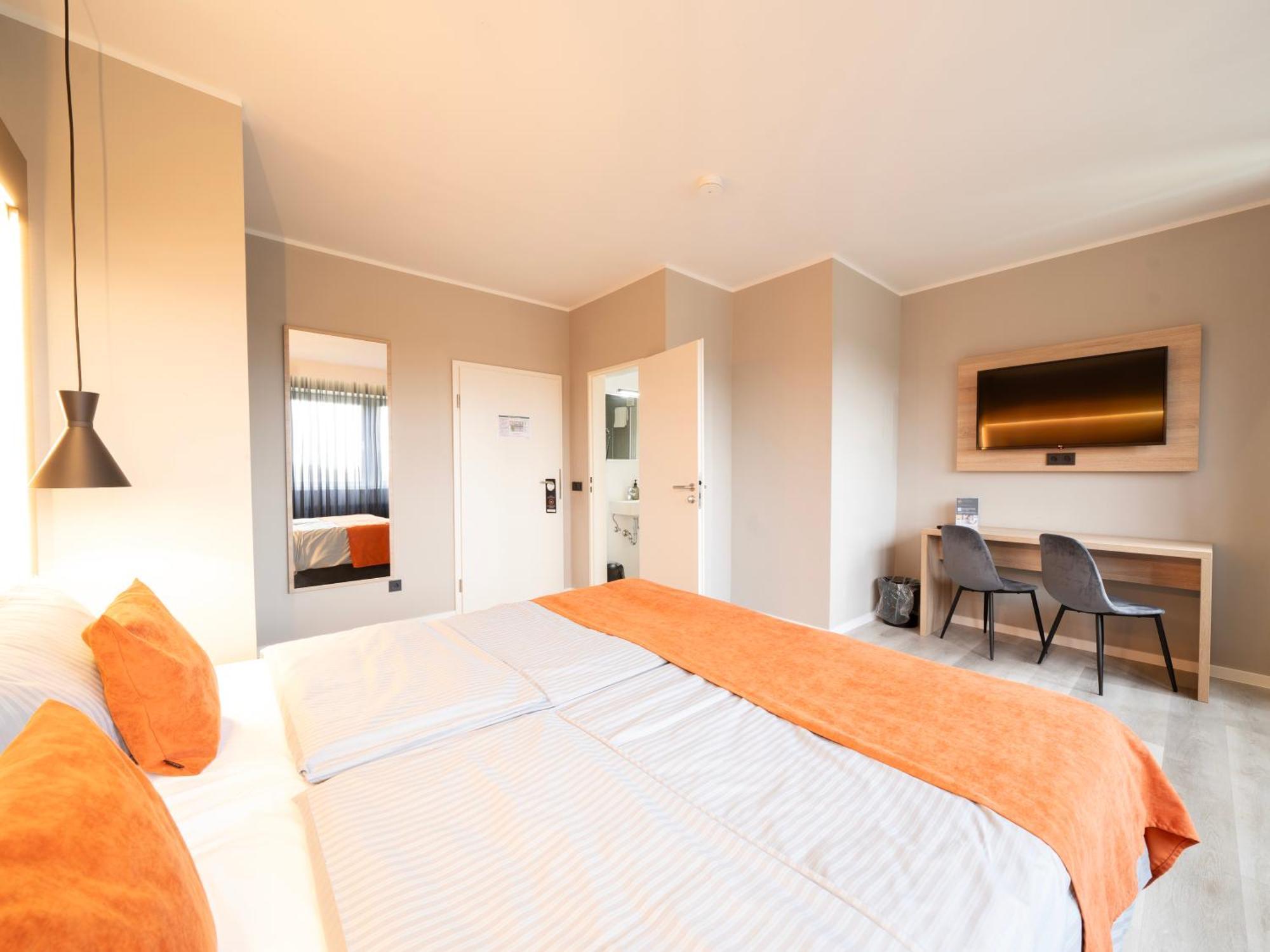 Juststay Muelheim Hotel & Apartments Мюльгайм-ан-дер-Рур Екстер'єр фото
